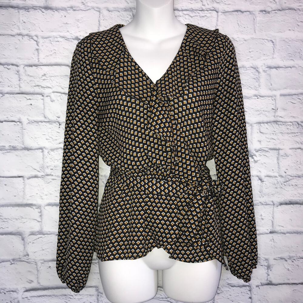MAX STUDIO Ruffled Square Print Blouse